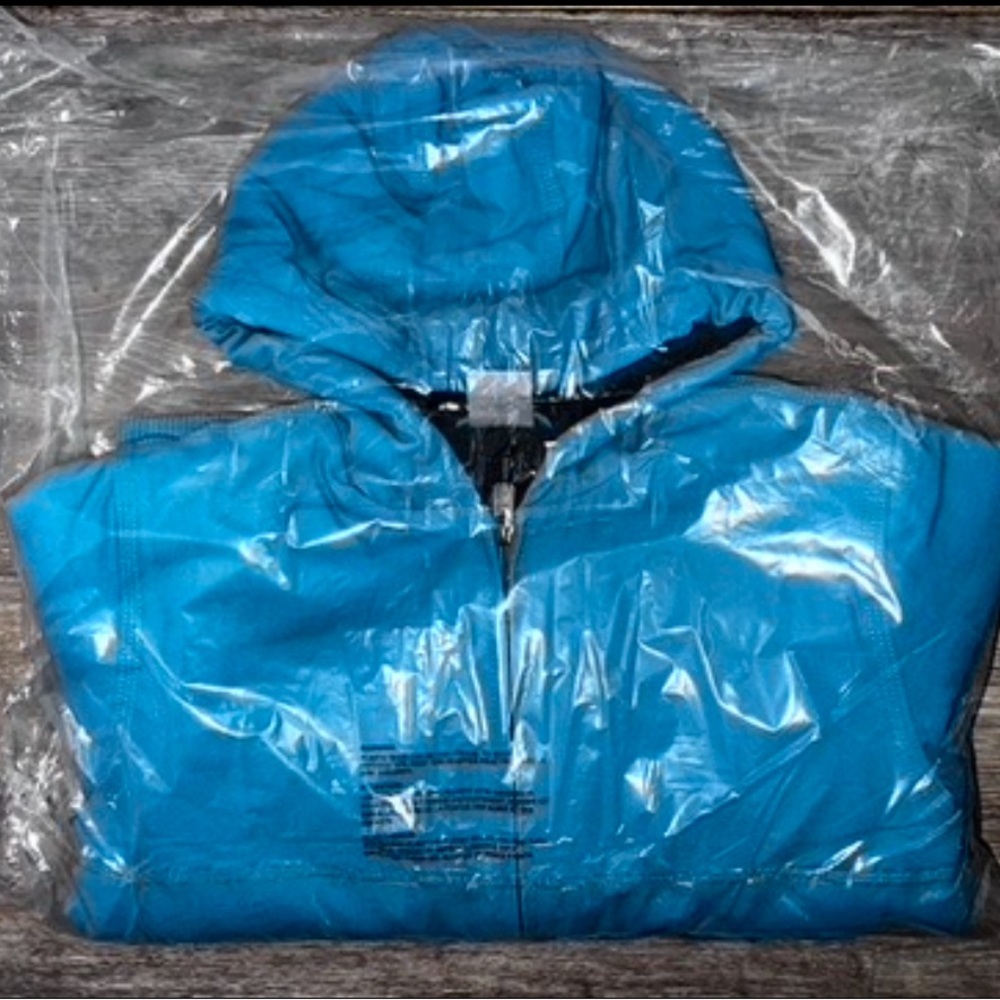 BRAND NEW WITH TAGS! Carhartt Kids Hooded Jacket